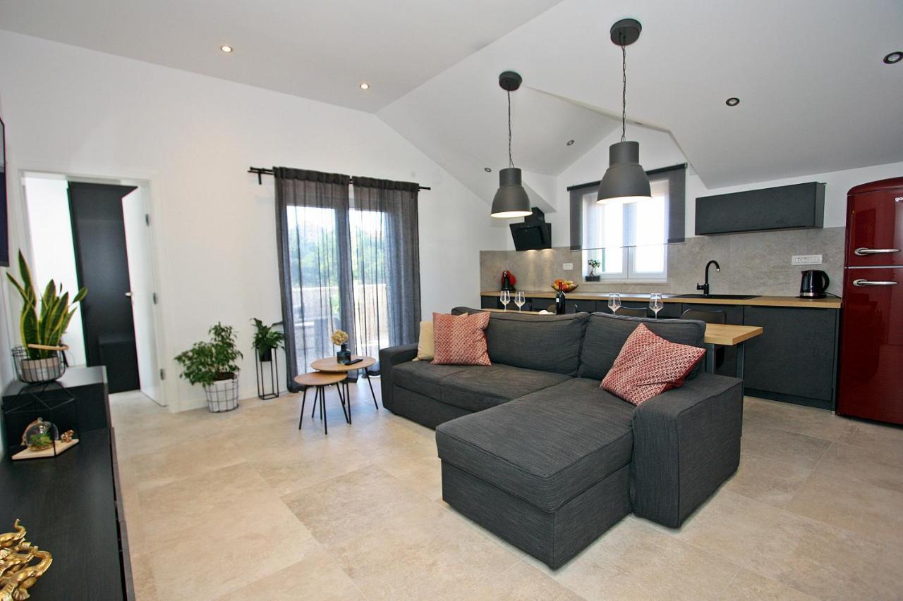 Apartman Gajka Supetar Εξωτερικό φωτογραφία