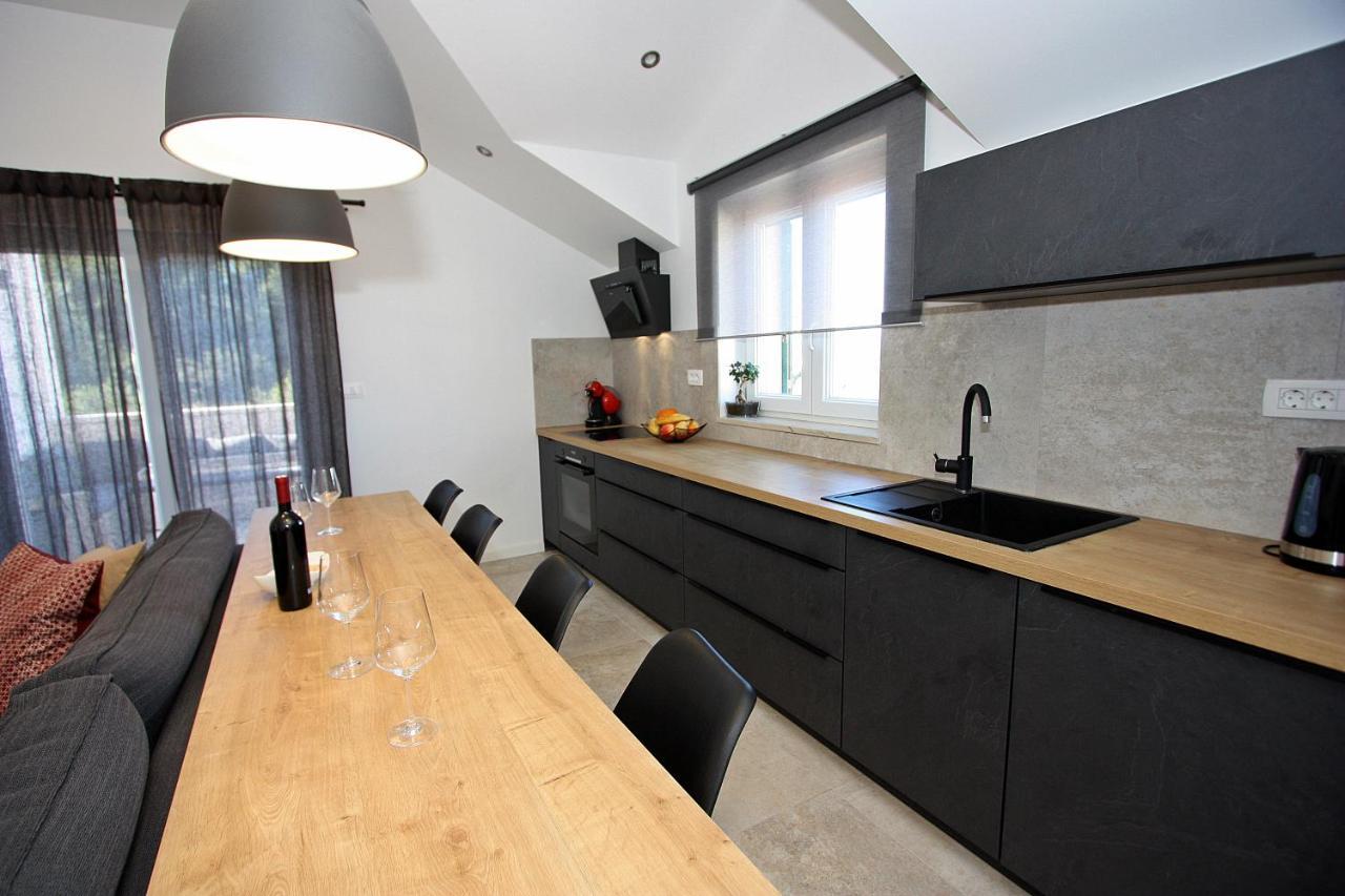 Apartman Gajka Supetar Εξωτερικό φωτογραφία